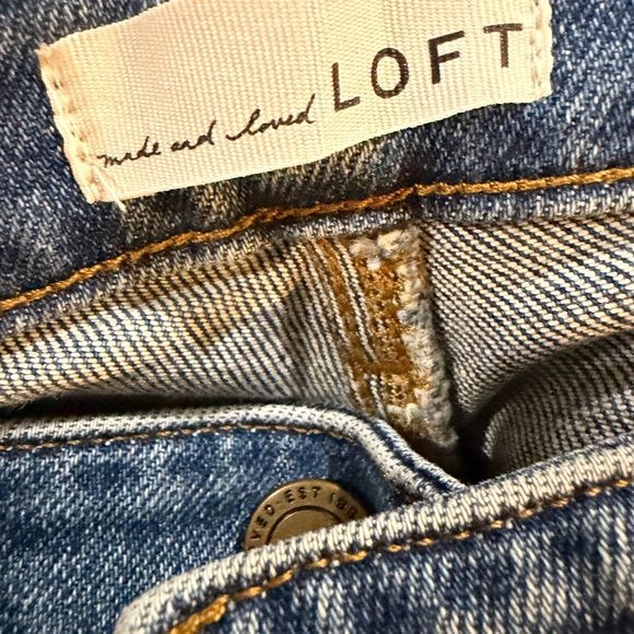 LOFT Blue Ankle Crop Distressed Skinny Jeans - Picture 3 of 5
